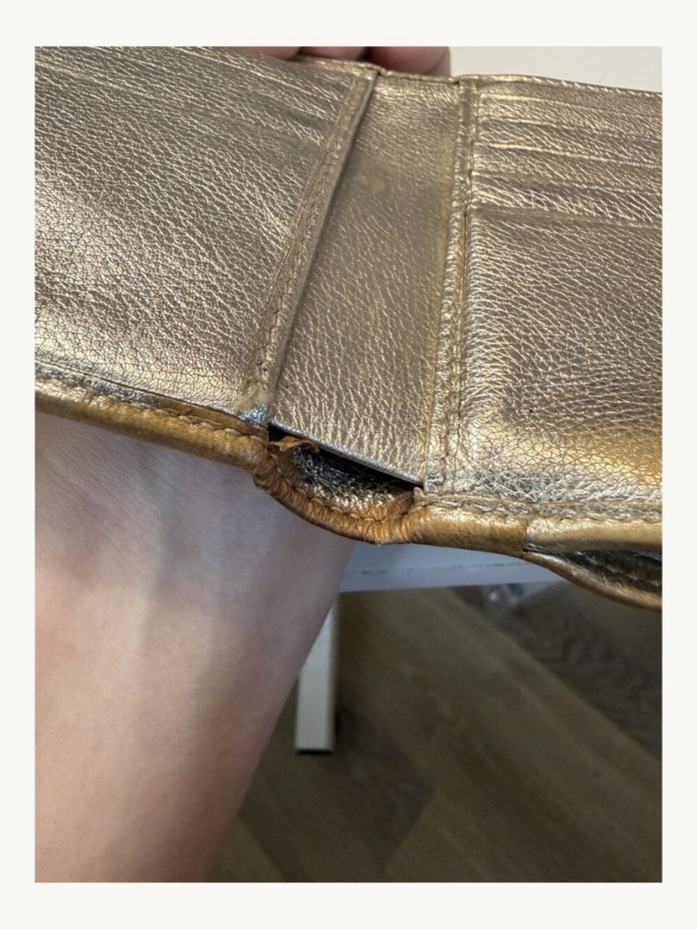 Gucci Abbey GG Canvas Gold D-Ring Wallet - Picture 11 of 11